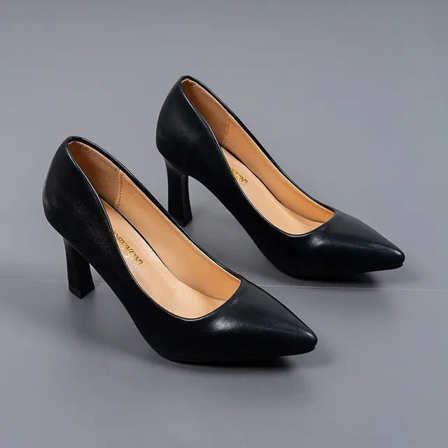 Schwarze Stilvolle Pumps - Emma