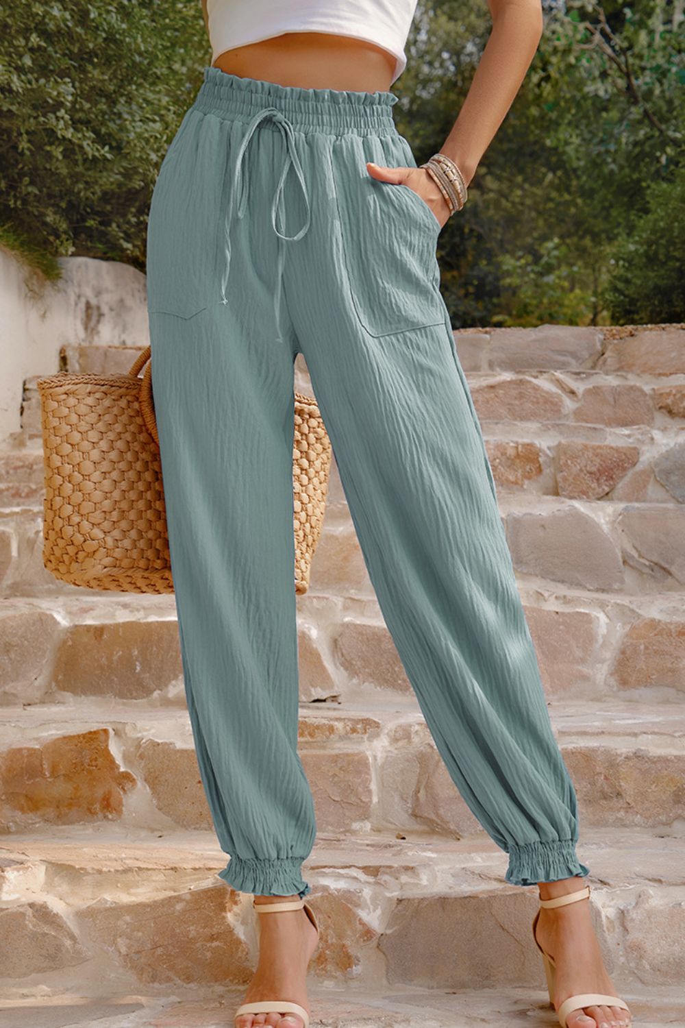 Sommerliche High-Waist-Hose: Elegant & Bequem