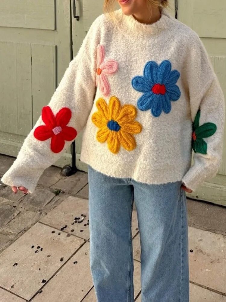 Schicker Stylischer Weißer Strickpullover Mit Blumenmuster Für Frauen