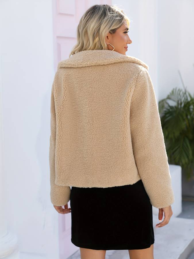 Miriam | Bequeme Teddyjacke mit klassischem Verschluss