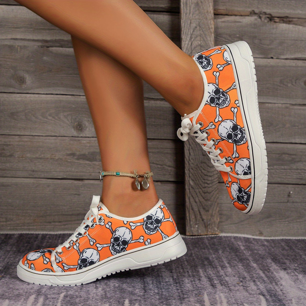 Orange Canvas Sneakers mit Totenkopfprint - Ronna