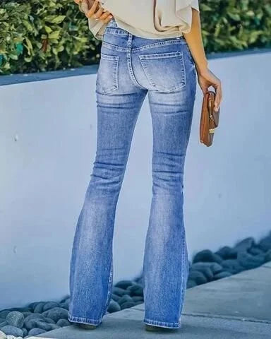 Zoey - Hellblaue Denim-Hose mit hoher Taille für einen verführerischen Look