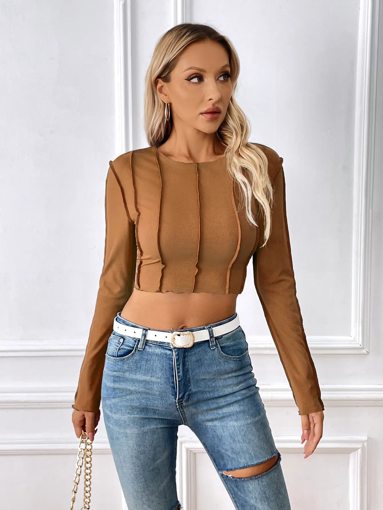 Elegantes Enganliegendes Langarm-Crop-Top für Frauen