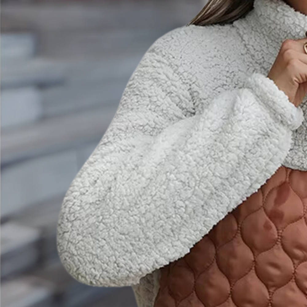 Elegante Plüschjacke Für Luxuriösen Winterkomfort Für Frauen