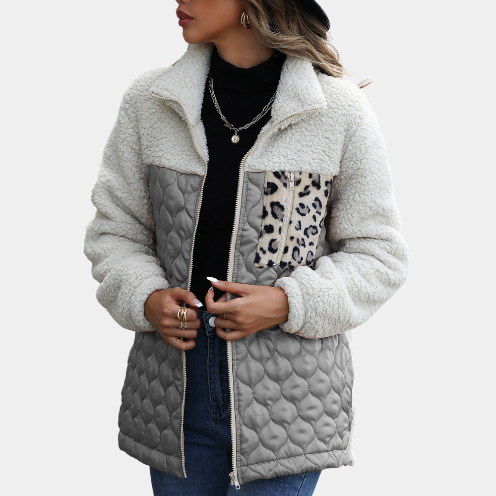 Elegante Plüschjacke Für Luxuriösen Winterkomfort Für Frauen