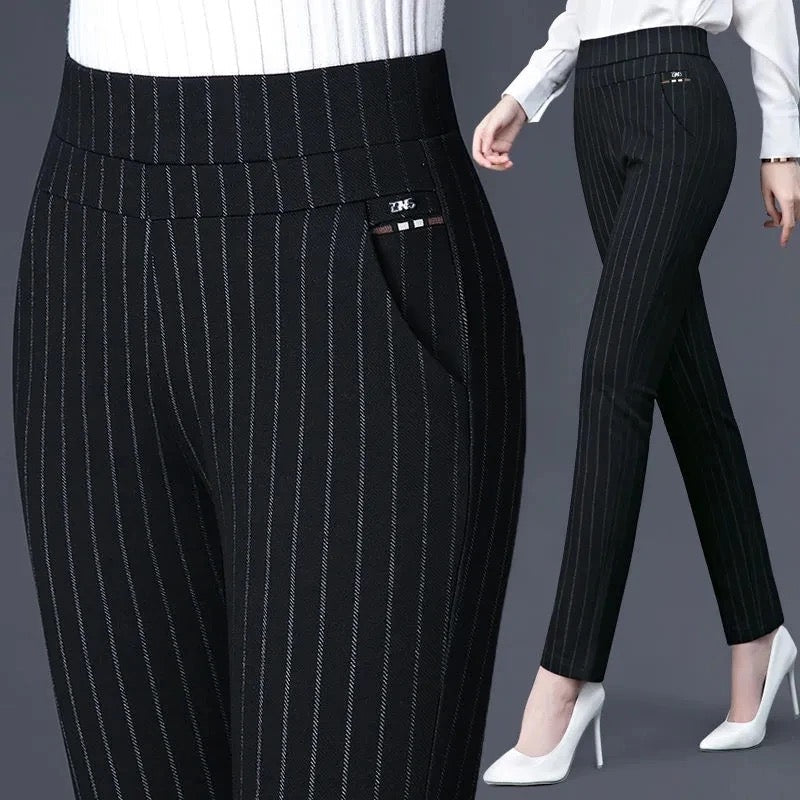 Franziva - Schwarze Stretch-Damenhose für ultimativen Komfort