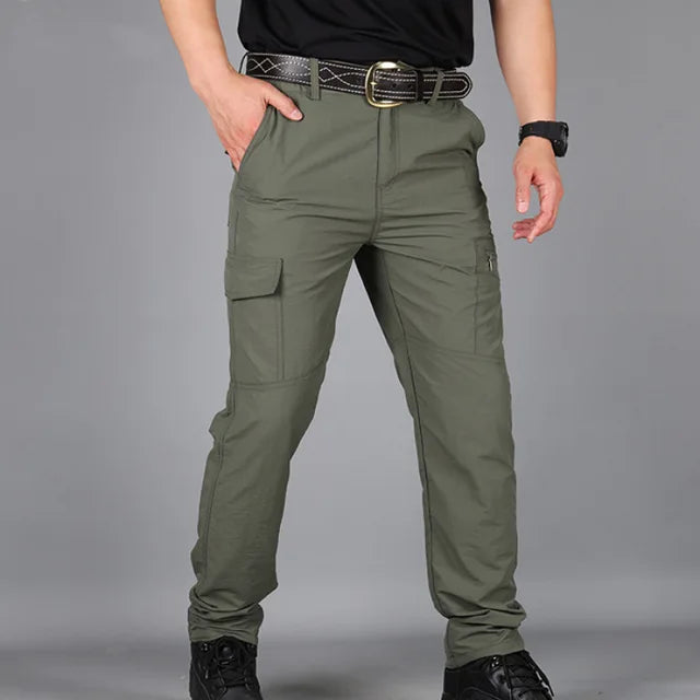 Mackenzie - Schwarze Combat Cargo Hose