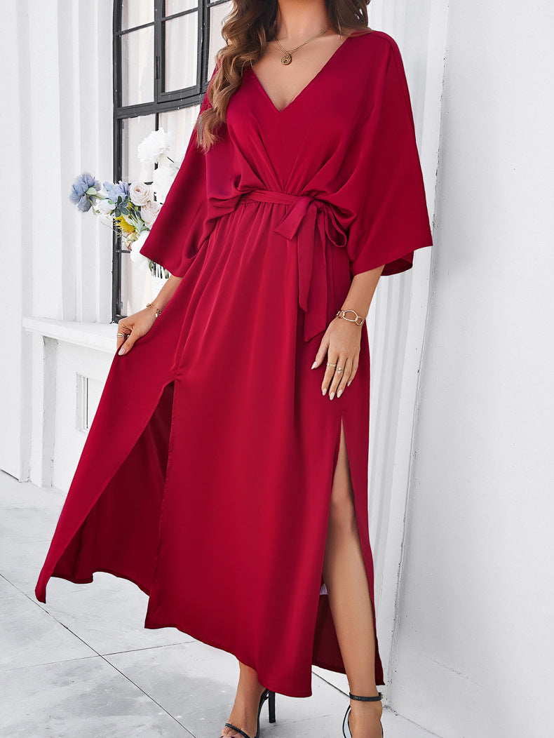 Rotes elegantes, lockeres Kleid mit V-Ausschnitt und Temperament