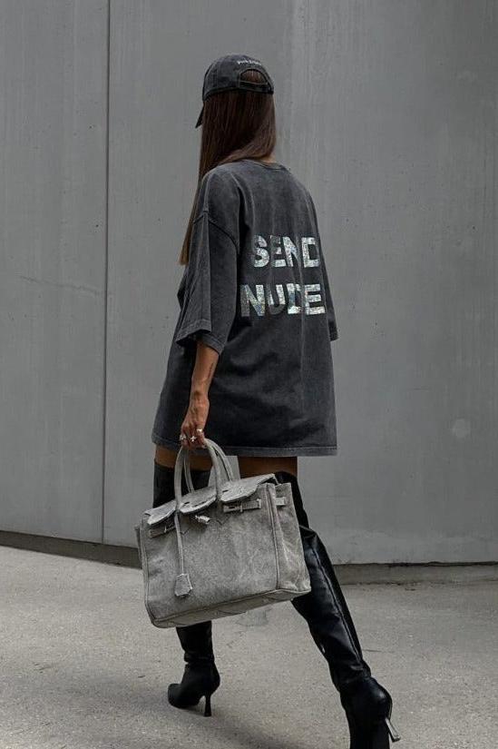 Trendy Oversize Streetwear Baumwollhemd mit Distressed-Letter-Print