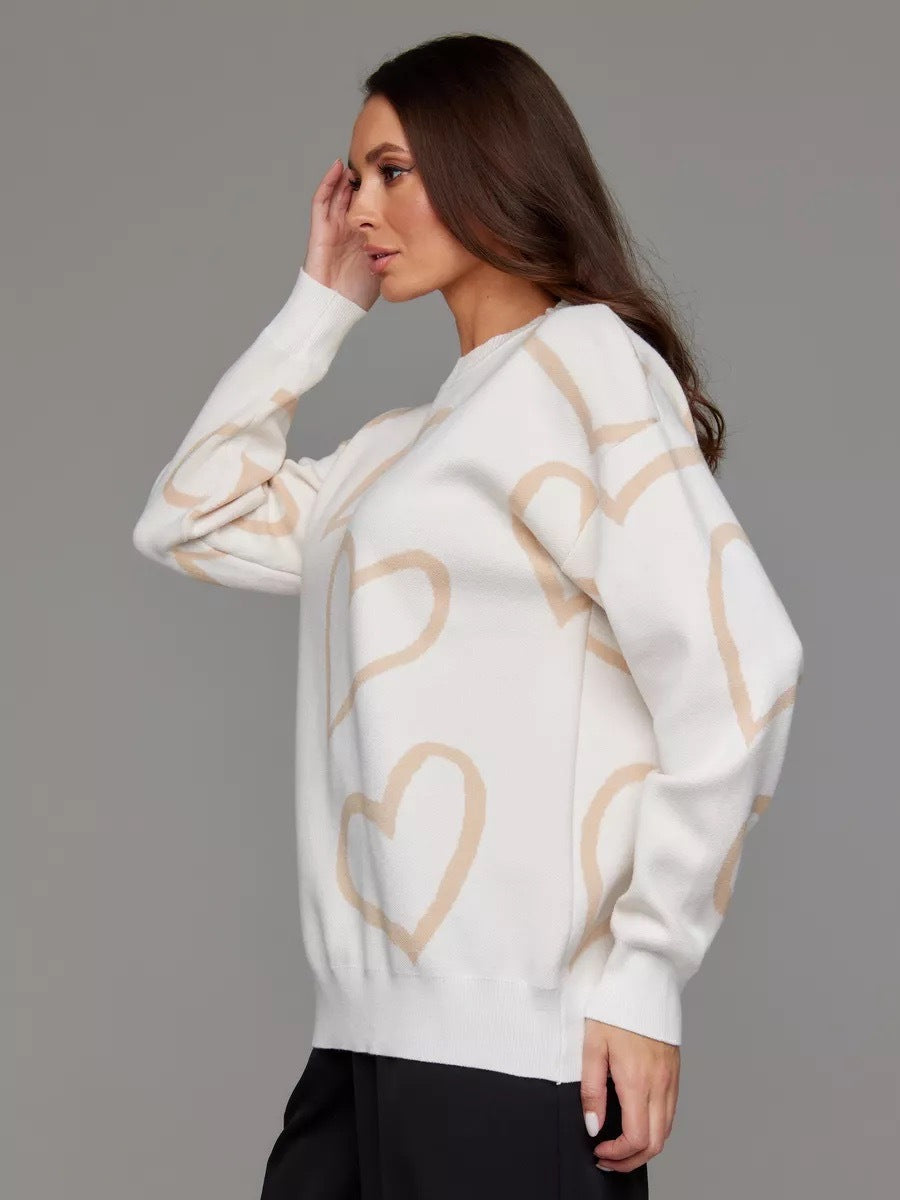 Romantischer, lässiger Pullover mit Herz-Print