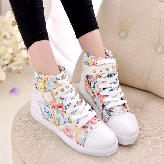 Mila | Blumenprint High-Top-Sneaker