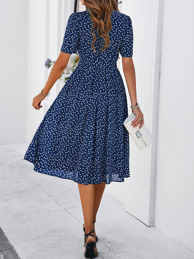 Elegantes, blaues, kurzärmliges Midikleid aus Chiffon mit Polka Dots