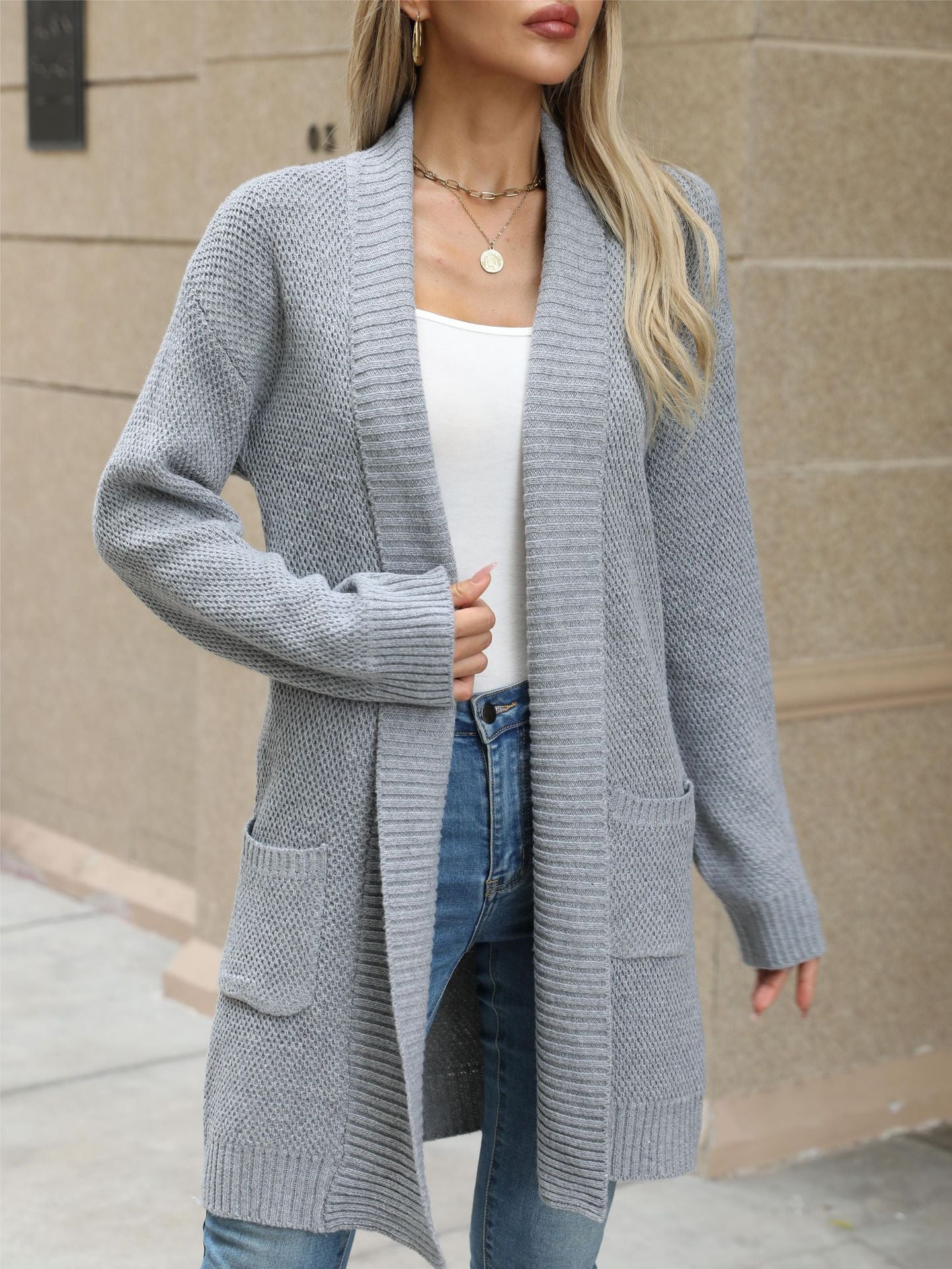 Vielseitiger, langer Strickcardigan