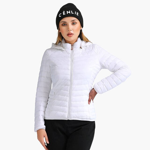 Warme Winterjacke mit Kapuze für Frauen