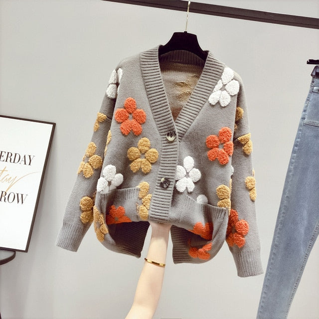 Warmer Damen-Cardigan mit Blumendesign Für Gemütlichen Stil