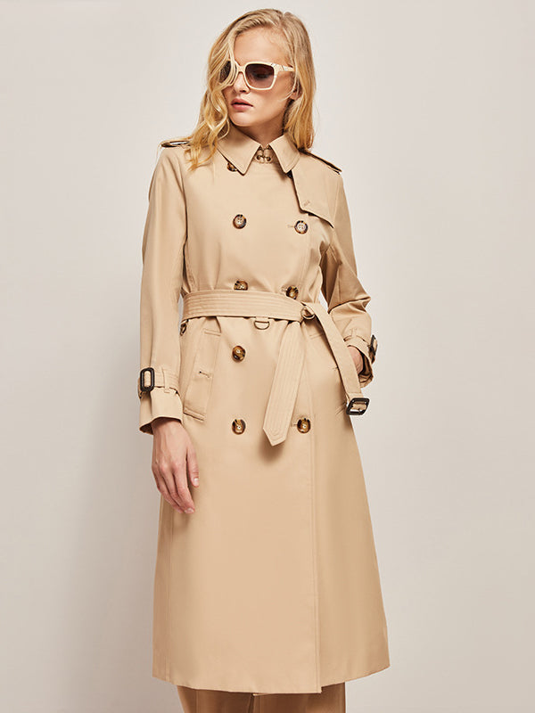 Eleganter klassischer langer Trenchcoat