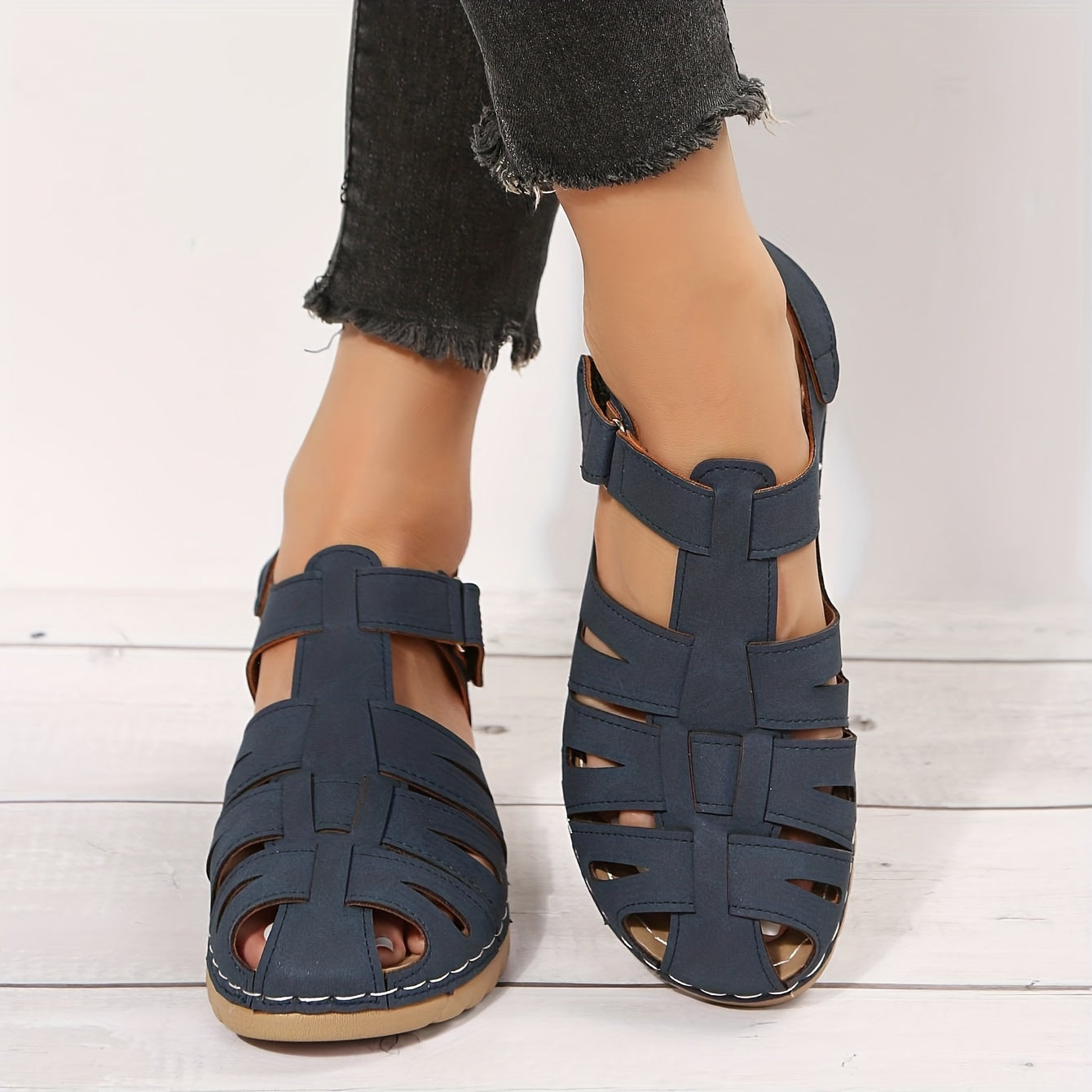 Schwarze Retro Keilsandalen - Luna