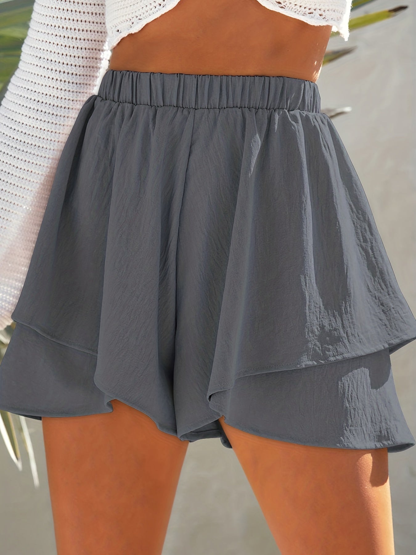 Khaki Ruffle-Shorts - Faye