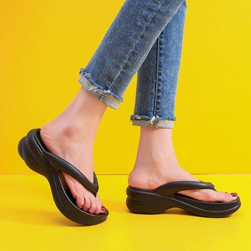 AIRFLIP | Wedges mit dicker Sohle Flip Flops für Frauen