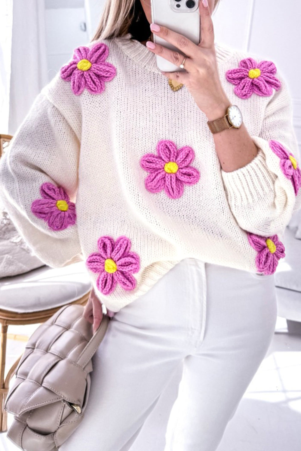 Weißer Grobstrickpullover Mit Floralem Häkelmuster Für Frauen