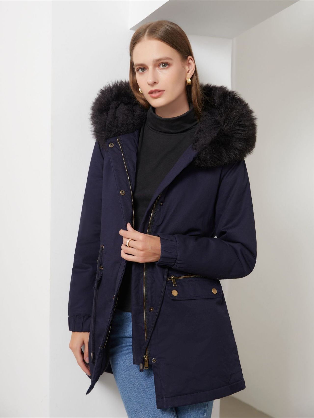 Winterjacke mit Pelzkapuze