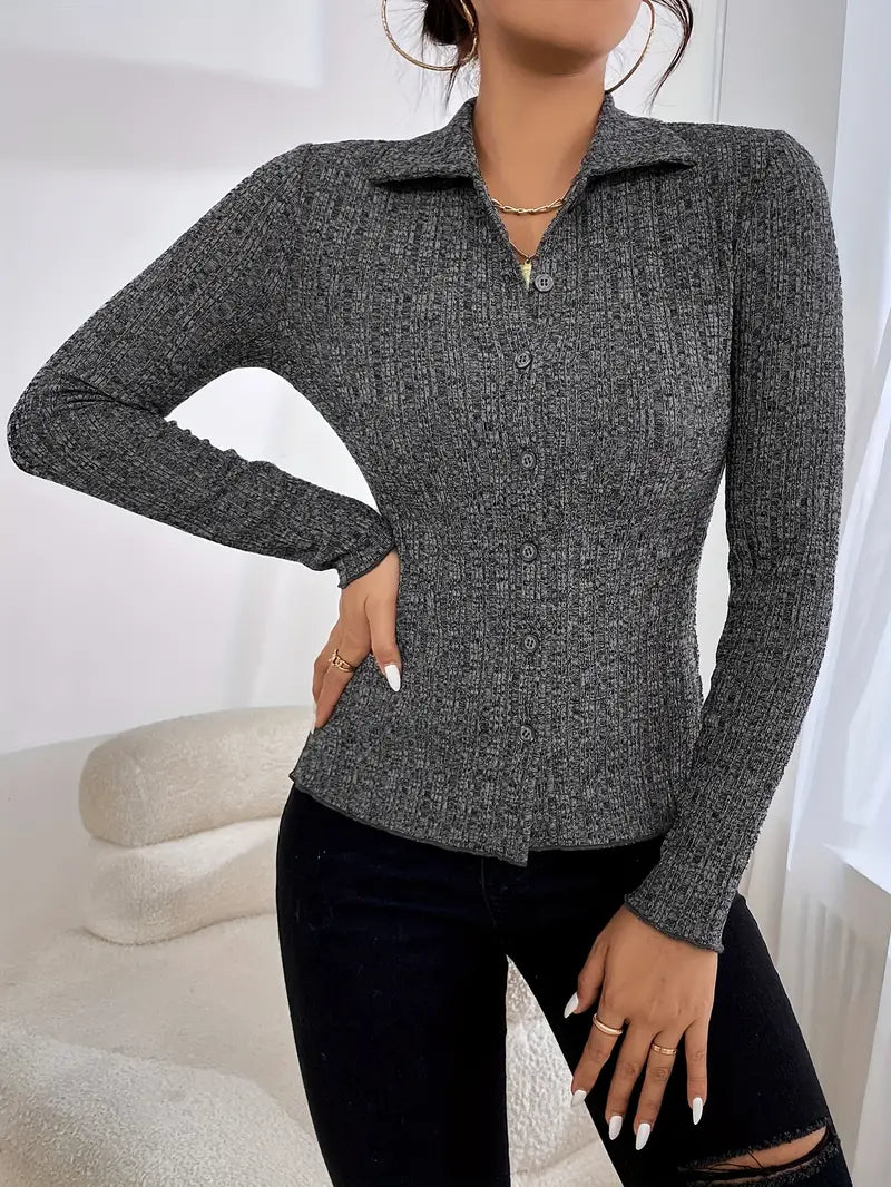 Trendige Strickweste Für Modernen Stil Und Gemütliches Layering Für Frauen