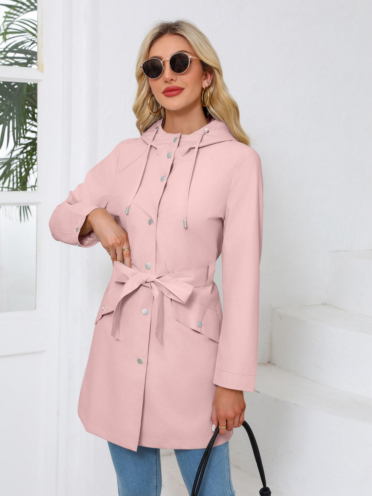 Trenchcoat im Urban-Stil mit Kapuze