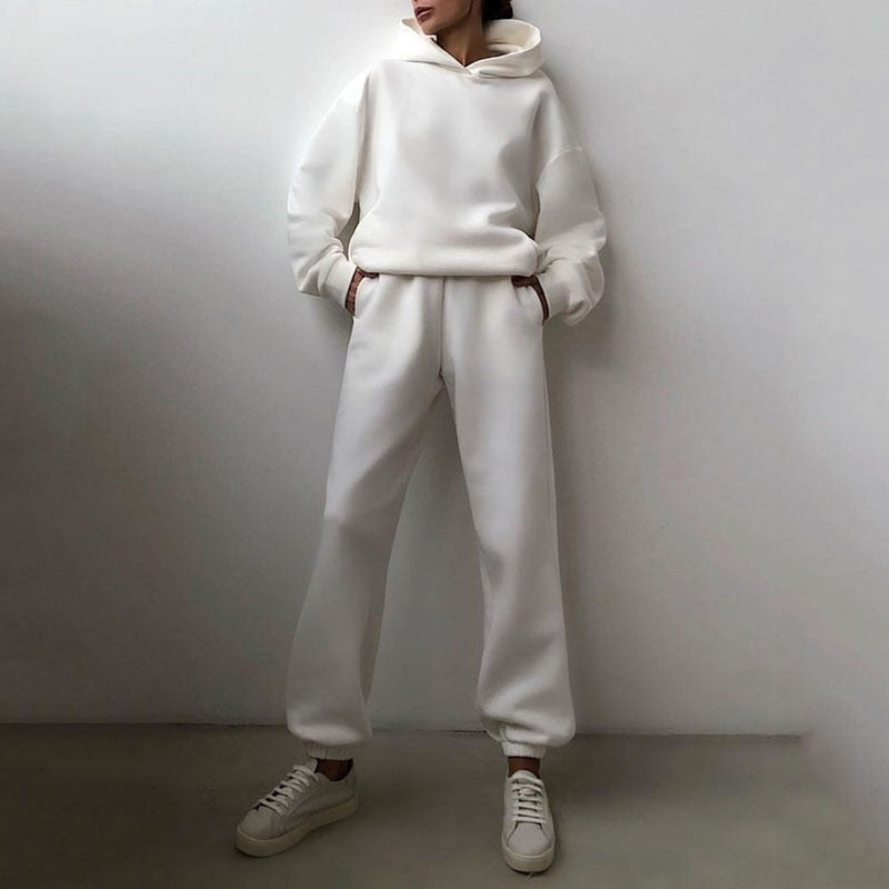 Stilvoller Komfort: Schicker Sweatsuit