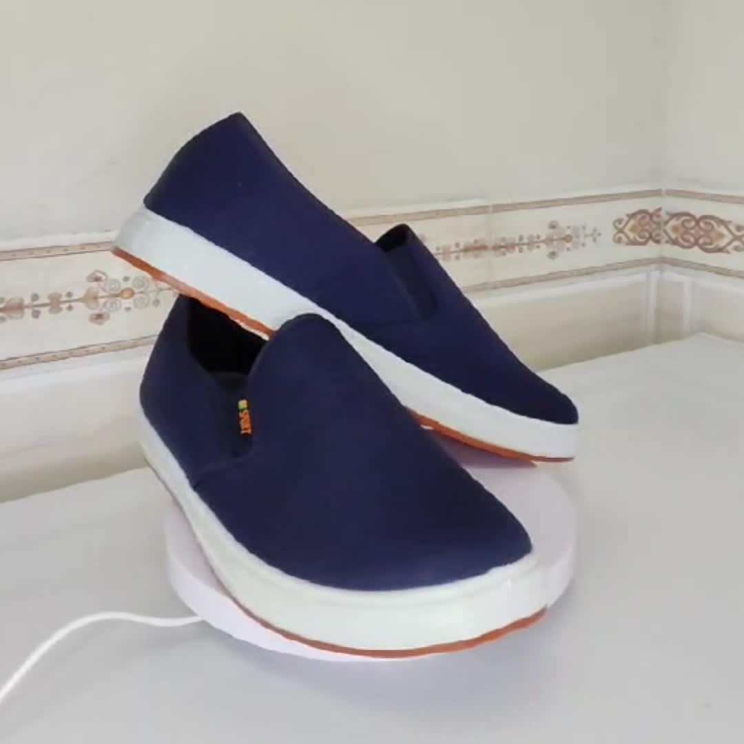 Schwarze Orthopädische Canvas Slip-ons - Sam