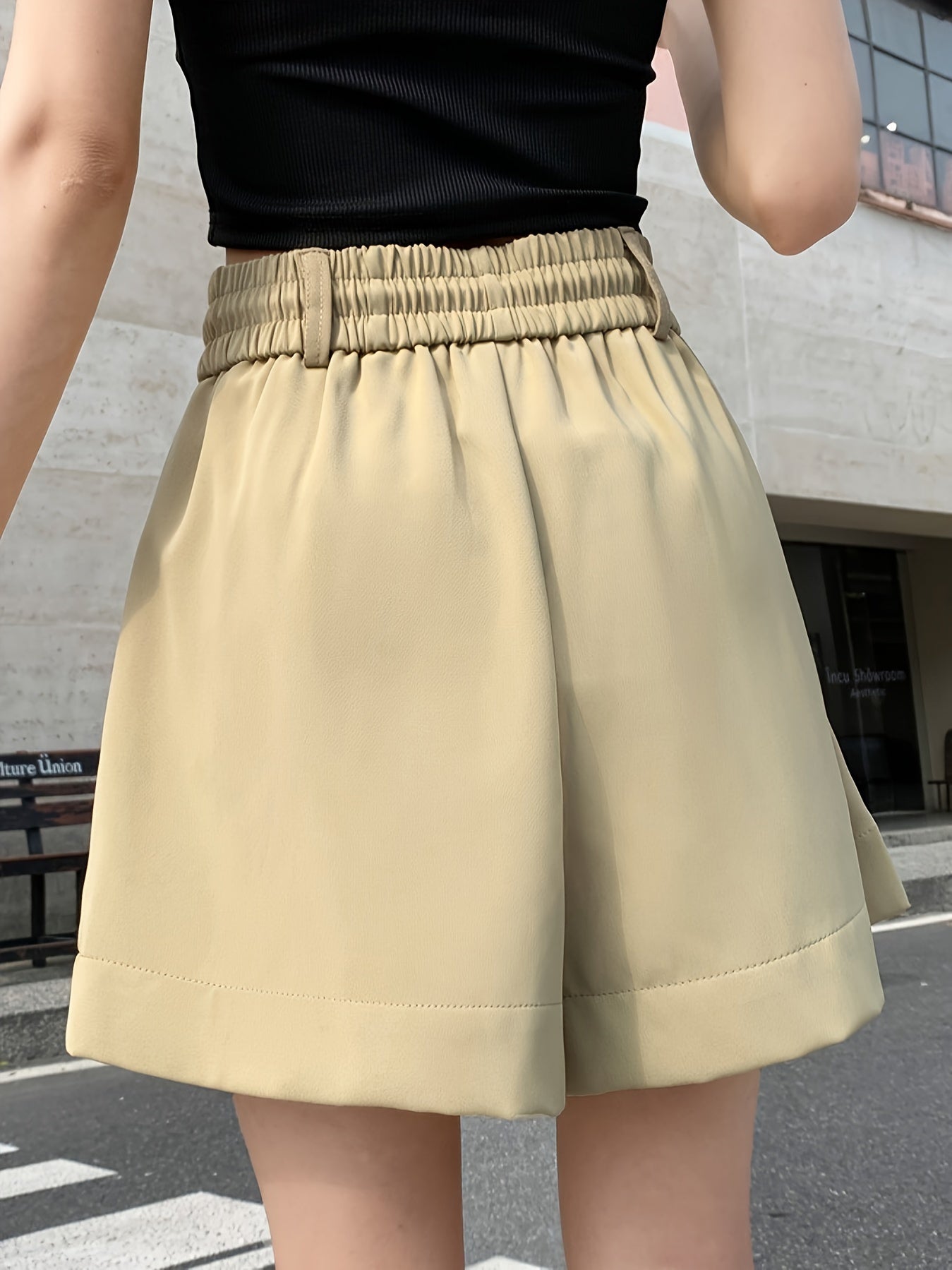 Khaki Hohe Taille Shorts - Naomi