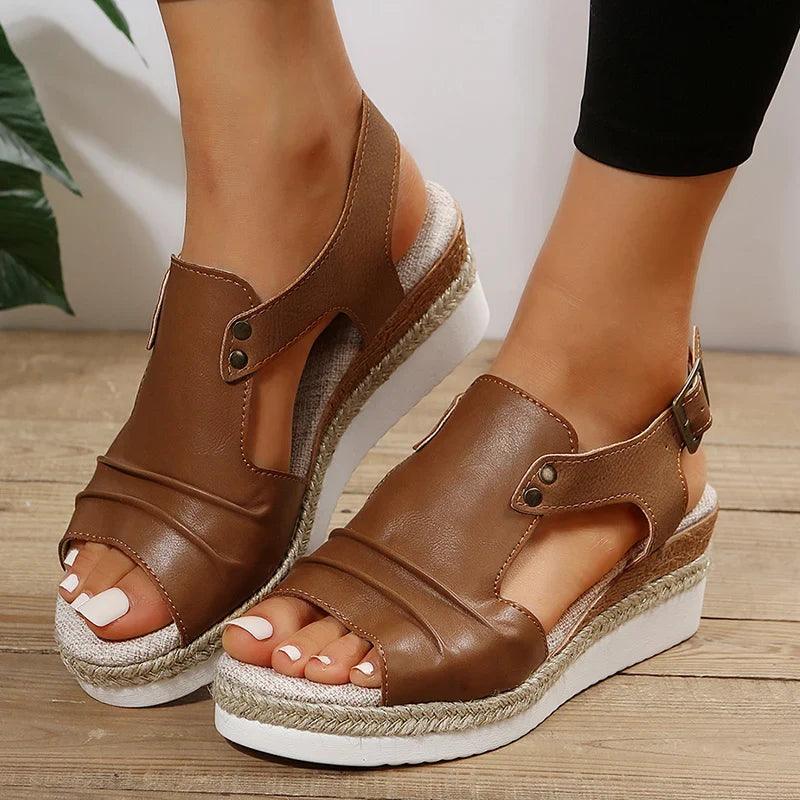 Stilvolle Keilsandalen für den Sommer für Frauen